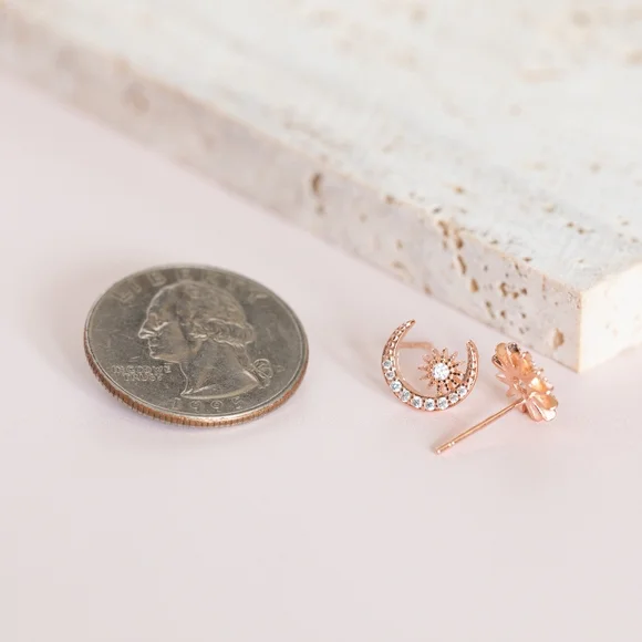 Moon & Star Earrings - Picture 9 of 9